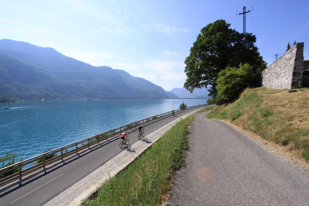 Entre Lac Et Montagnes Faverges Room photo