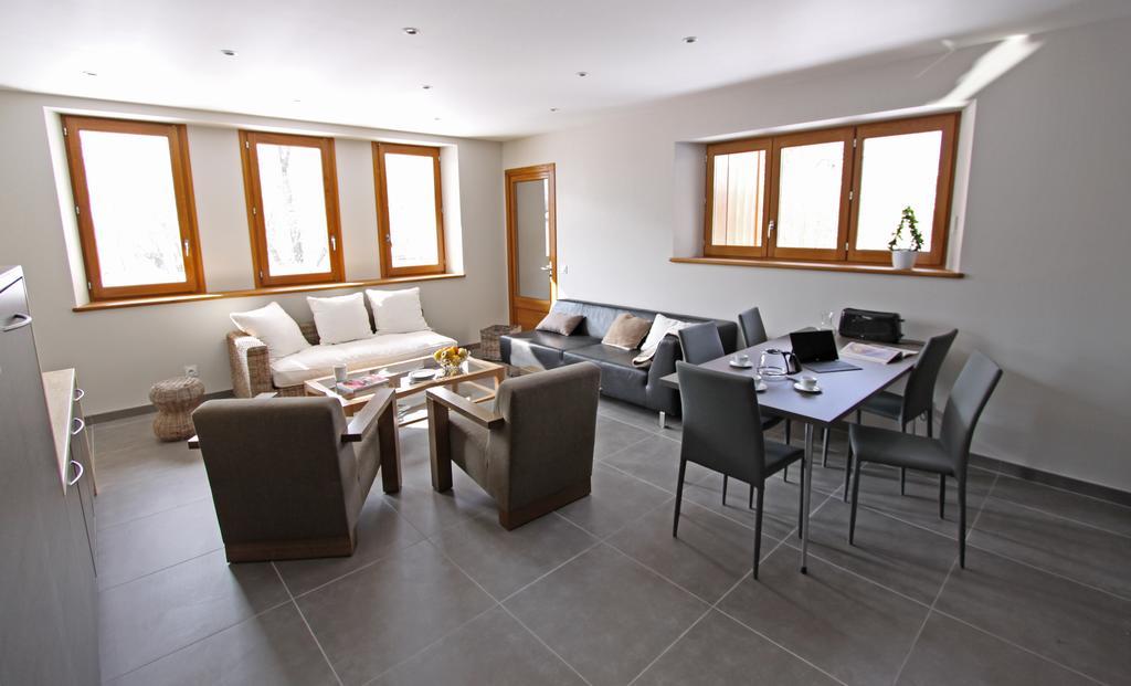 Entre Lac Et Montagnes Faverges Room photo