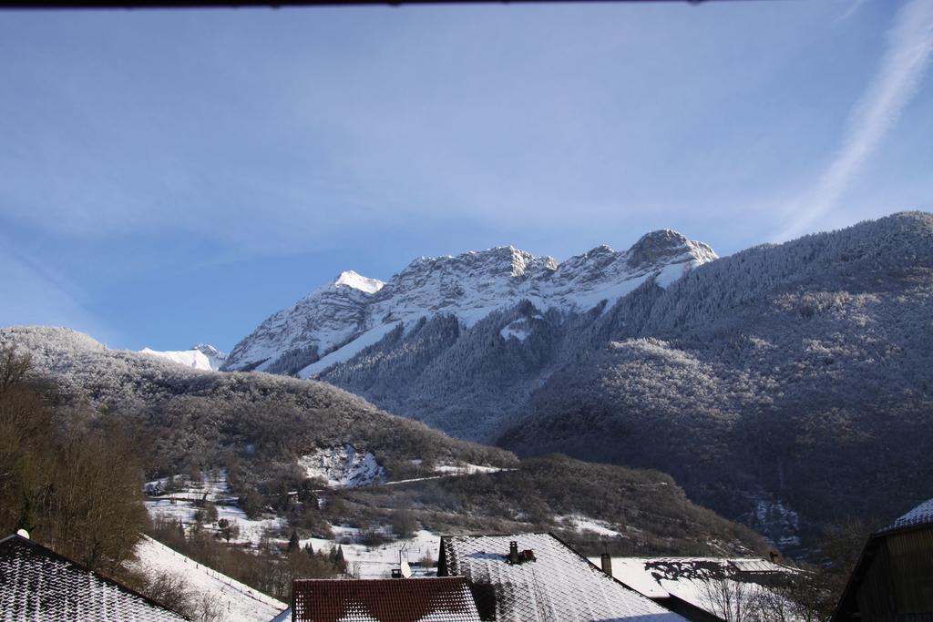 Entre Lac Et Montagnes Faverges Room photo